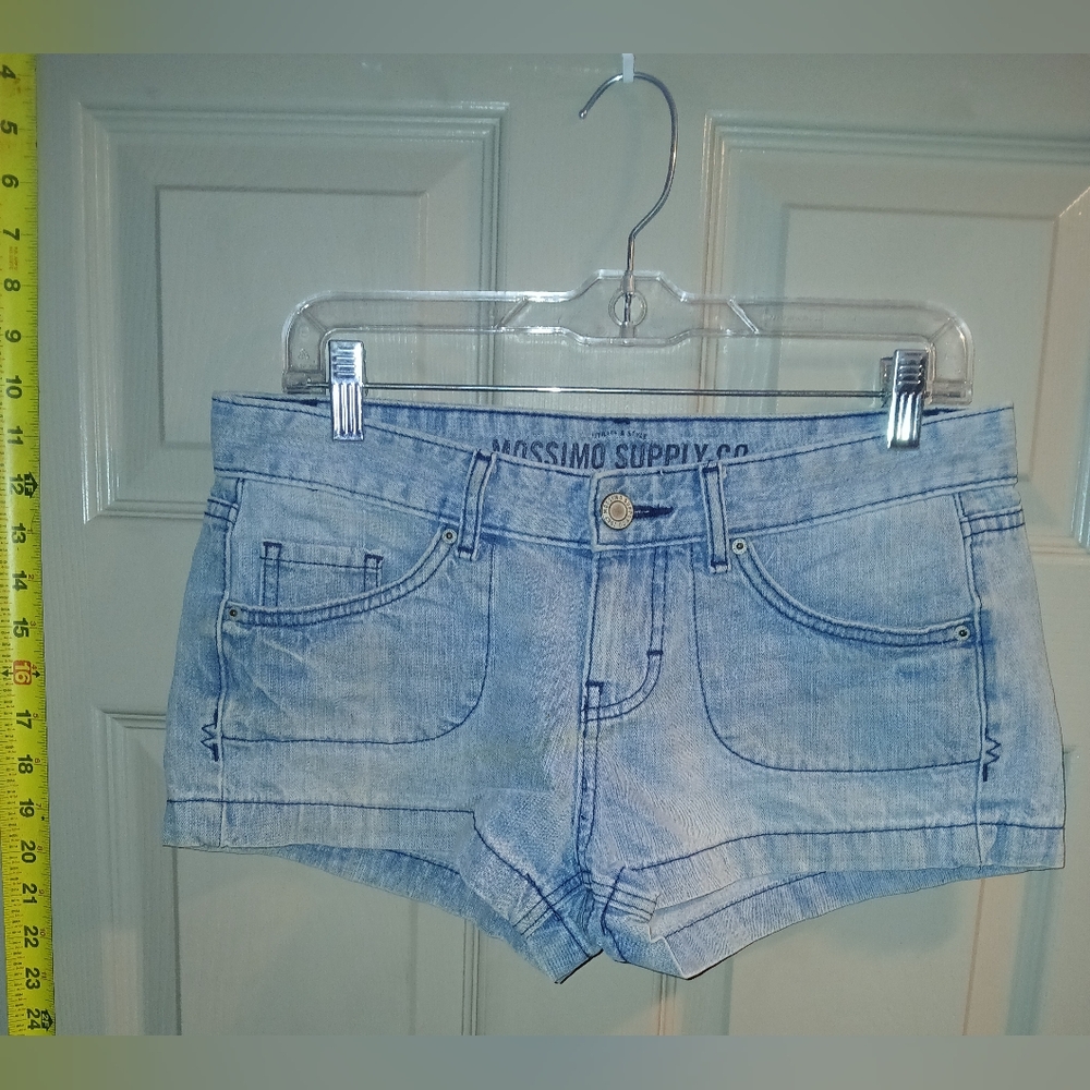 Mossimo Women's size 9 Jean Short Shorts Booty Shorts